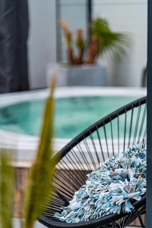 Villa Cecha B&b &Wellness Ostende Extérieur photo